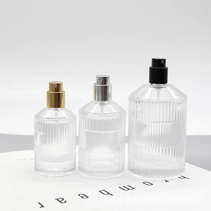 30ml-100ml-150ml Portable Empty Glass Perfume Bottle with Clear Glass Collar Wooden Cover