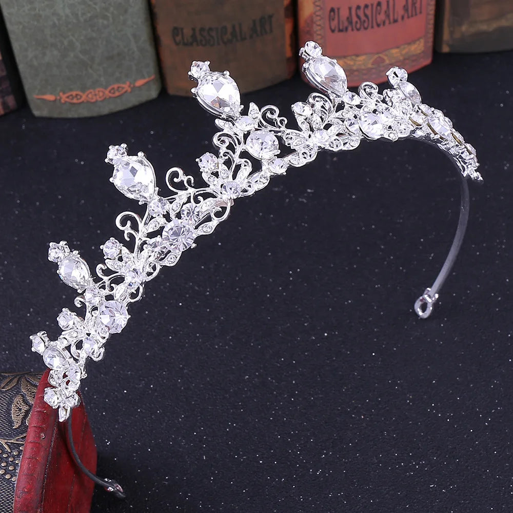 Simple Crown Tiaras Hair Ornaments Alloy Rhinestone Tiaras Crown for Wedding Party Banquet Dress Decoration