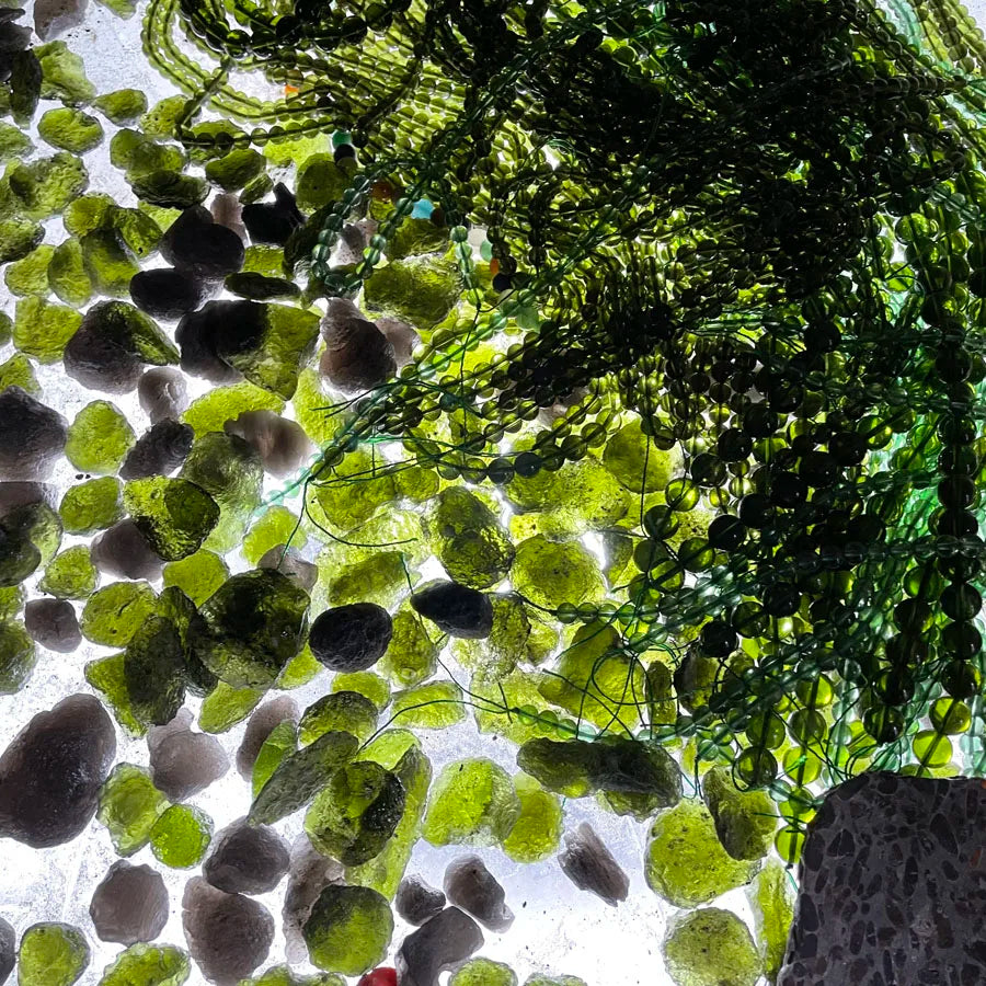 Wholesale Green Crystal Aerolites Rough Tektite Meteorolite Moldavite Love Theme for Jewelry Making