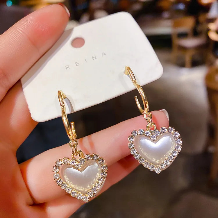 Korean S925 Needle Heart Dangle Earrings Fashion Elegant Jewelry Simulated Pearl Shiny Crystal Drop Earrings