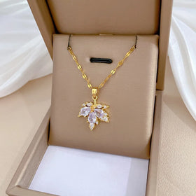 Fashionable Delicate Romantic White Maple Leaf Necklace Earrings Set Zircon Stainless Steel Necklace Gifts for Women