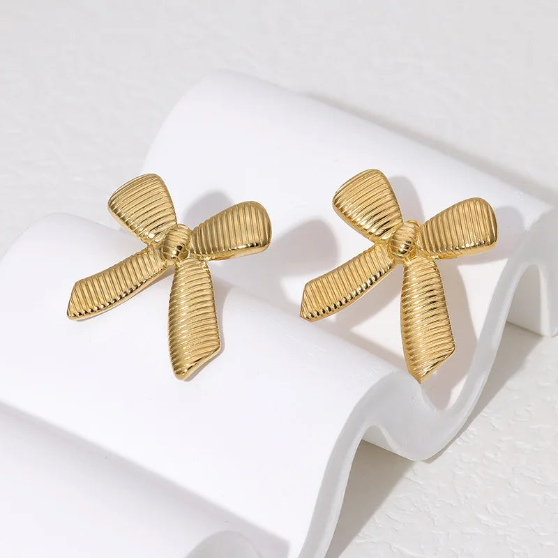 Beimai OEM Stud Earrings 18K Gold Non-fading Simple Stainless Steel Striped Bow Stud Earrings