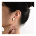New Fashion Gold Plated Round Tiger Eye Stone Simple Cute Clip Earrings Shell Ear Stud Jewelry for Women