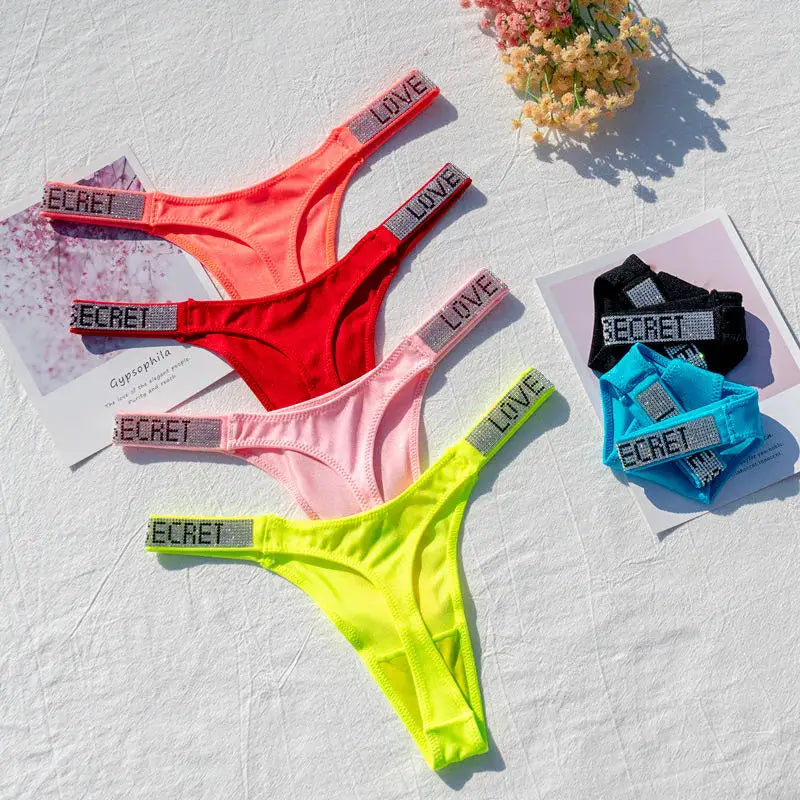 2024 Sexy Underwear Valentine's Day Love Letter Glitter G String Seamless Thong Womens Rhinestone Hot Drilled Panties