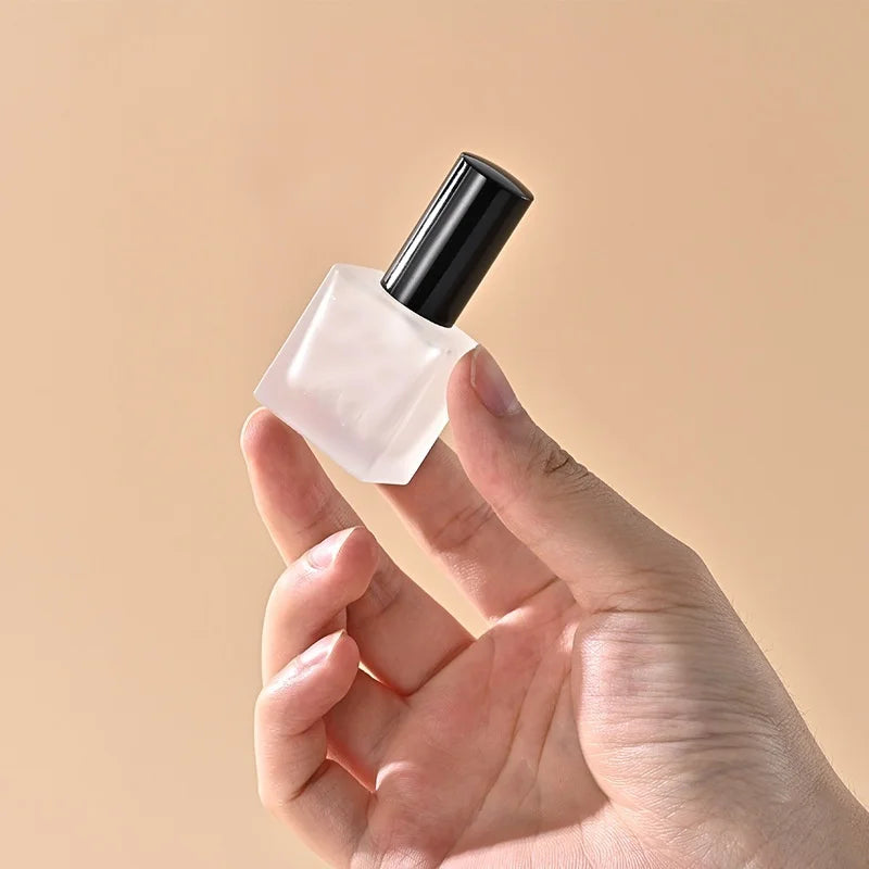10 ml Square Clear Frosted Glass Spray Bottle Travel Size Refillable Fine Mist Empty for Perfume Oil Cosmetic Liquid Packaging