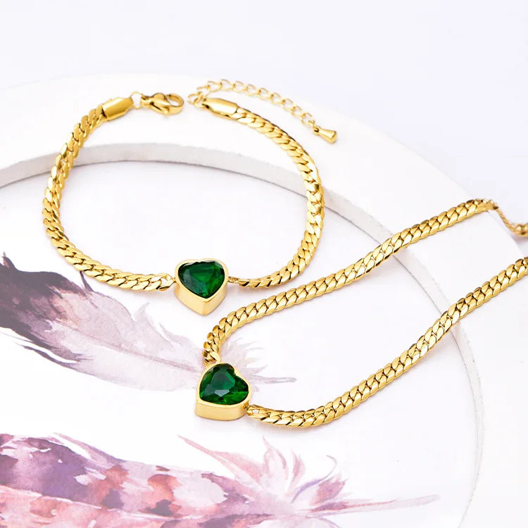 Factory Price Gold Plated Stainless Steel Snake Bone Chain Jewelry Woman Delicate Zircon Inlay Heart Pendant Necklace Bracelet