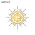 LUOTEEMI Korean Designer Luxury Lady Flower Vintage Pin Custom Wedding Jewelry Zircon Fancy Brooch Woman
