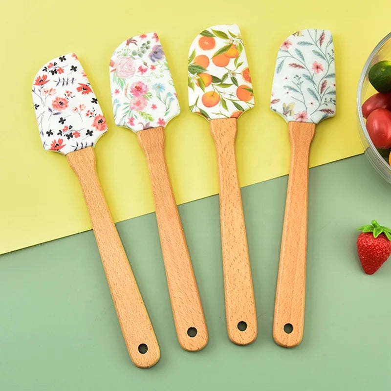 Kitchen Tool Baking Gadget Cake Tool Food Grade Silicone Spatula Wooden Handle