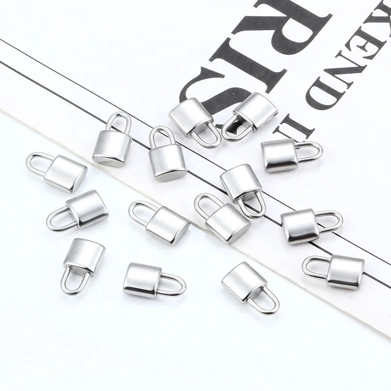 Wholesale Customization Stainless Steel Locked Pendant Necklace Charms Fashionable Jewelry Accessories Makings