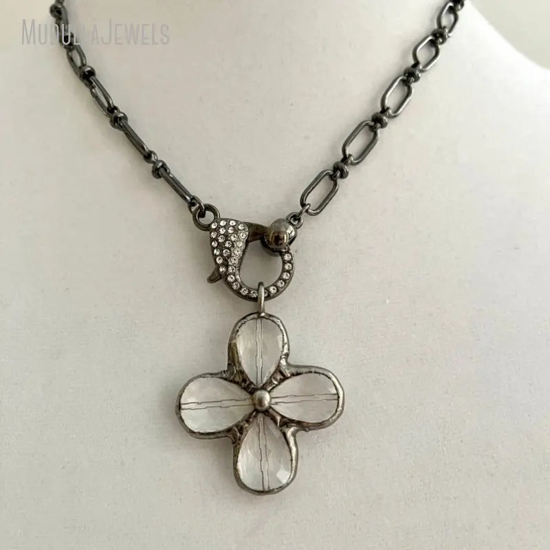 NM42698 Gunmetal Plated Cable Chain Necklace Faceted Crystal Gunmetal Flower Pendant Pave Carabiner Clasp Necklace
