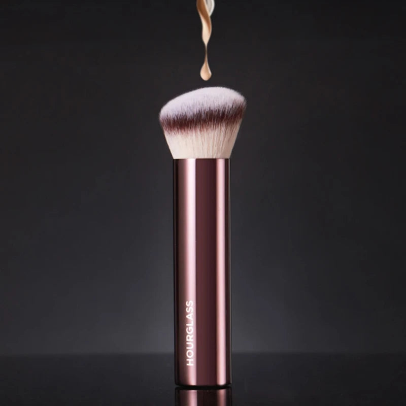 HOURGLASS Rose Gold Seamless Finish Foundation Kabuki Brush Soft Synthetic Fiber Metal Handle Oblique Head Blush Contour Powder