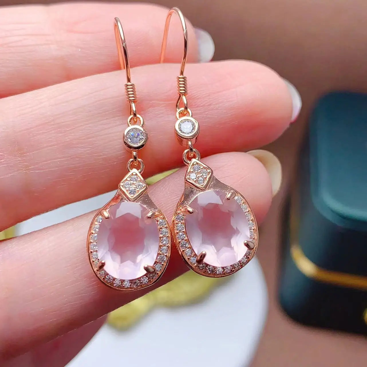 Factory Supply Dangle Drop 925 Sterling Silver Gold Plated Natural Rose Quartz Earrings for Women Party Occasion