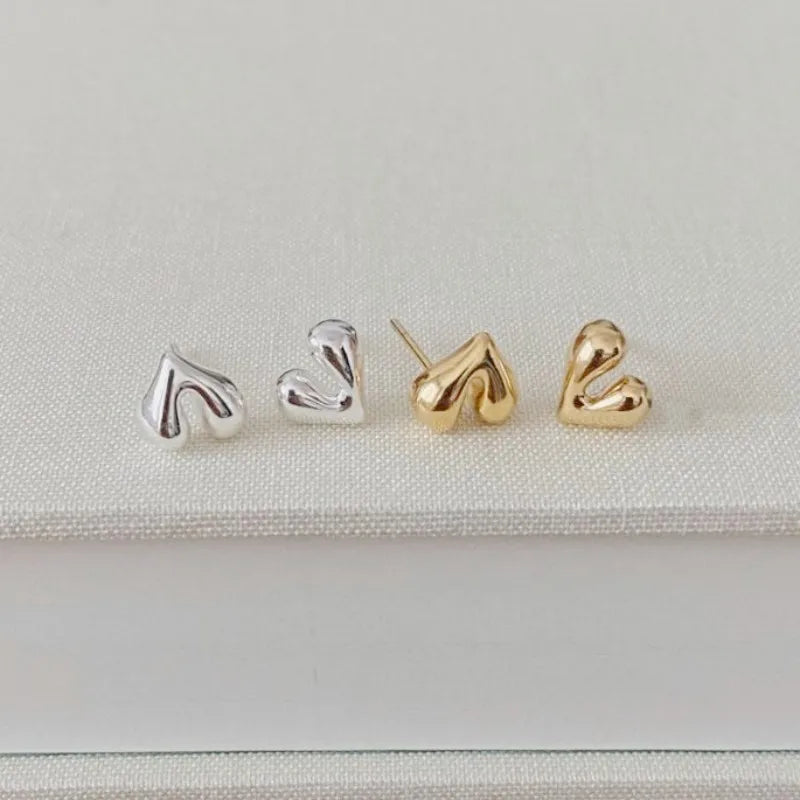 2023 Newest Geometric 925 Sterling Silver Love Heart Stud Earrings for Girls Valentine Day Gift