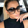 2020 New Trend Oem Sun Glasses Custom Logo Oversized Square Womens Trendy Sunglasses Polarized Lenses Black White Frame PC