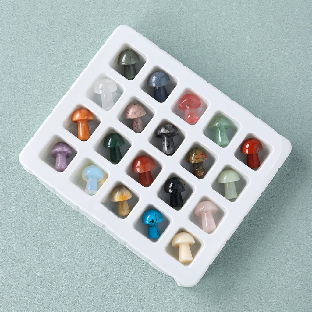 New Arrivals 2cm Mini Crystals Healing Stones Quartz Carving Folk Craft Crystal Mushroom Set