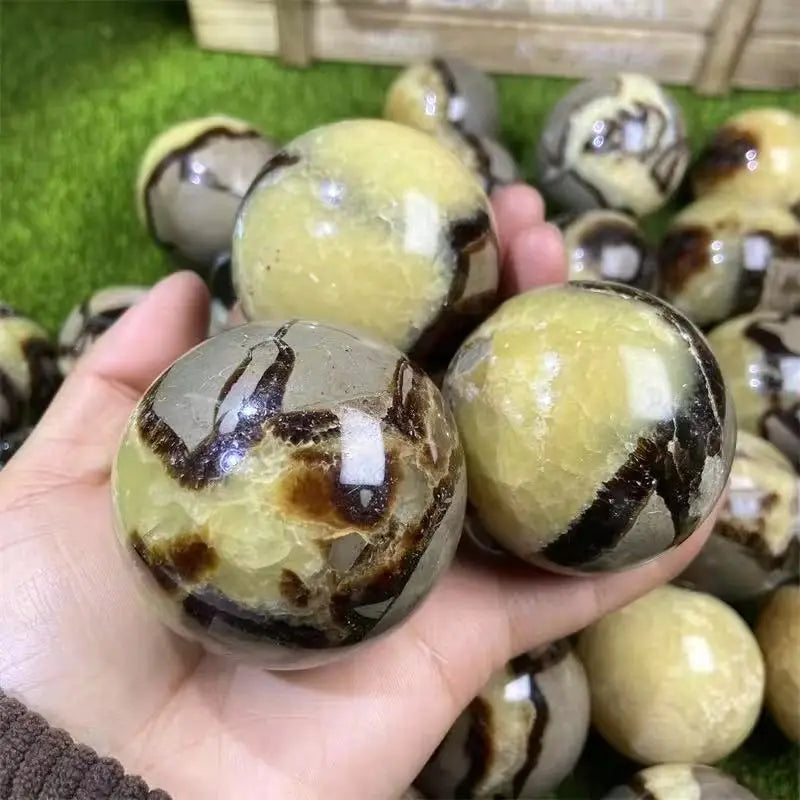 Bulk Wholesale Polished Unique Stones Natural Dragon Septarian Sphere Quartz  Septarium Crystal Ball for Rieki Healing