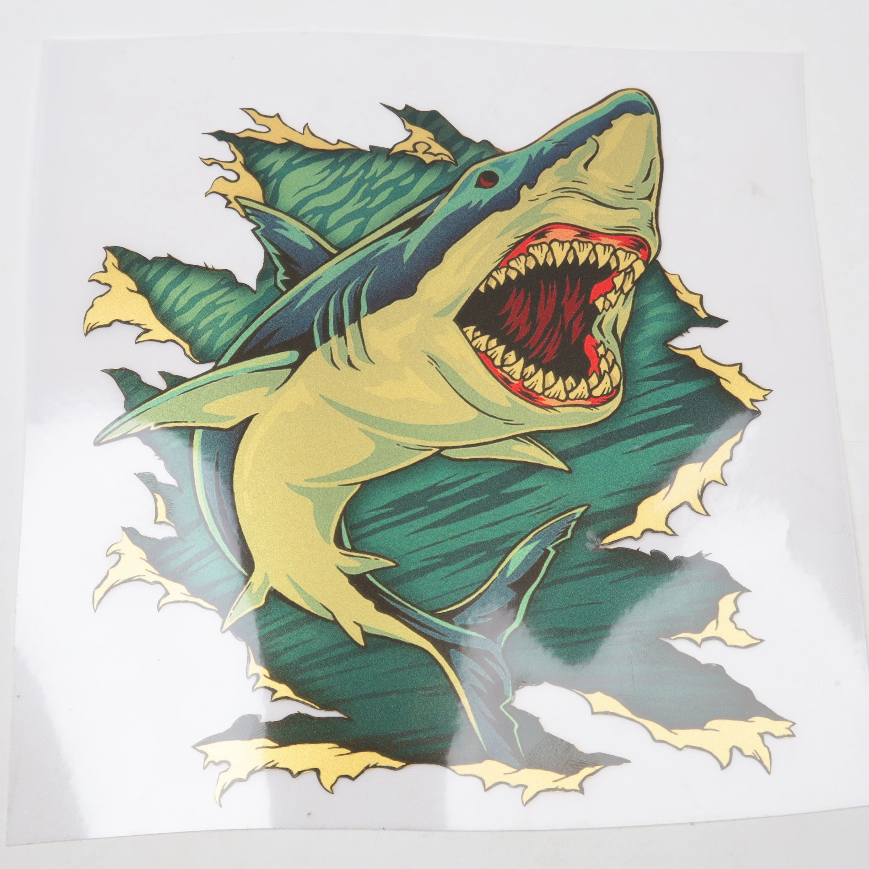 Gold PU Iron on Shark Label Factory Price Custom Logo Heat Transfer for Garment Accessory