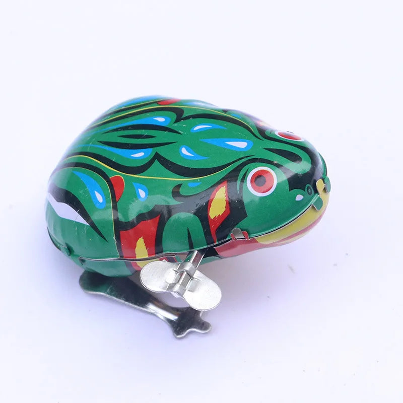 Kids Classic Tin Wind up Clockwork Jumping Iron Frog Toy Action Figures Toy for Children Kids Classic Toys for Boy Gift Baby