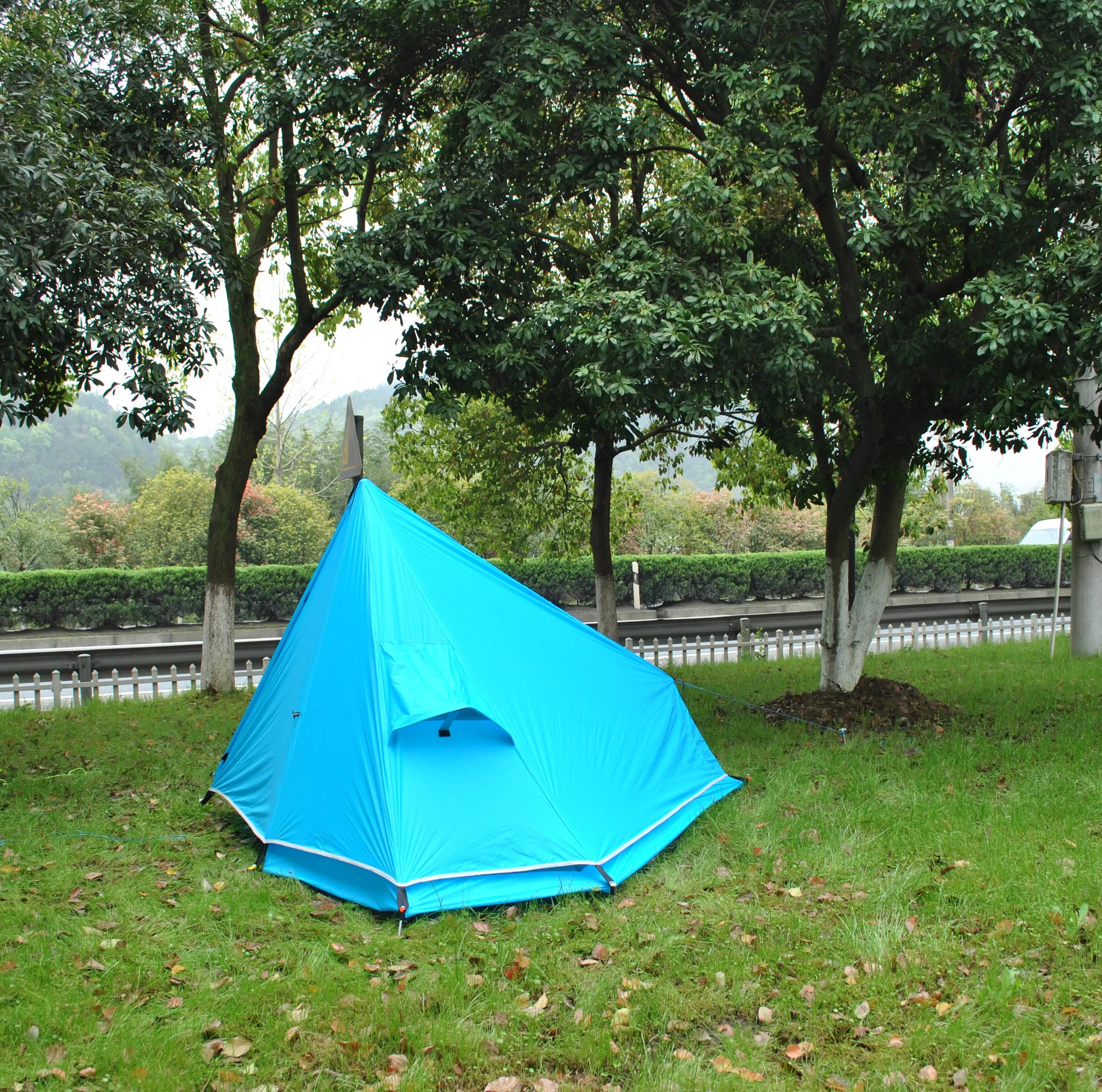 CZX-481 Pro Outdoor Ultralight 1-Person Tent 3 Seasons Professional 20D Silnylon Rodless Blue Tent