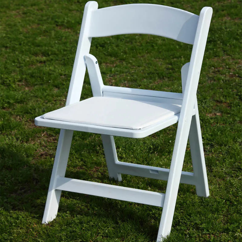 Outdoor Garden Furniture Plastic 4 Pack White Resin Plastic Soft Padded Folding Modern Minimalist Design Living Room School
