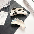 2022 Hot Sale Korean Popular Large White Acrylic Acetate Rhinestone Dog Hair Claw Clip Popular Hair Accessories