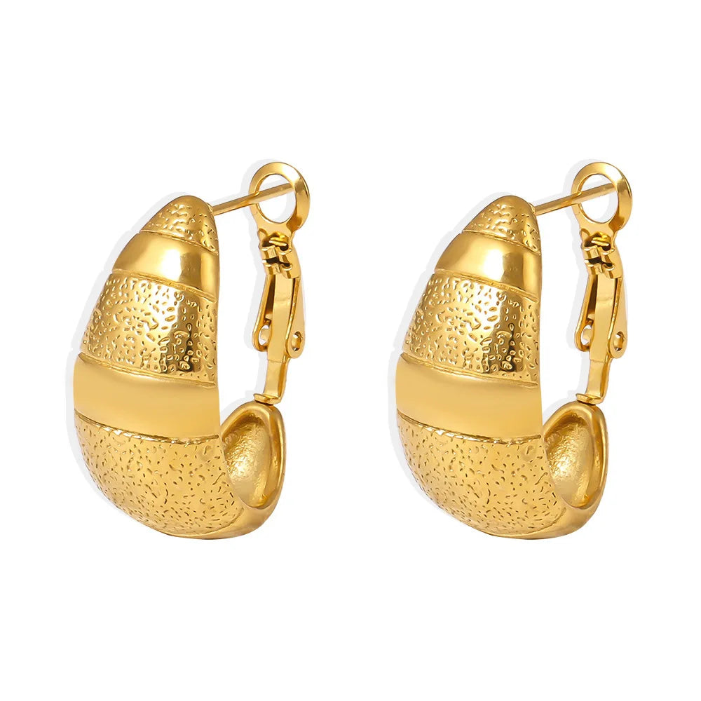 Fashionable Jewelry Earring Ear Clip Stainless Steel Plated 18K Gold Crescent Moon Design Hoop Earrings for Ladies