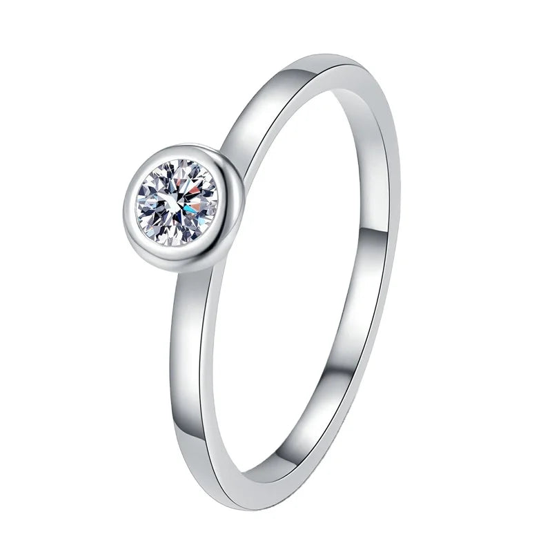 0.3 Carat White Color Factory Wholesale Moissanite Diamond 925 Sterling Silver Luxury Diamond Ring for Women