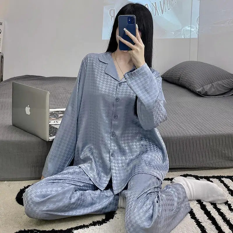 Light Women Satin Silk Long Pajamas Set for Female Long Sleeve Thin Style Pijamas Set