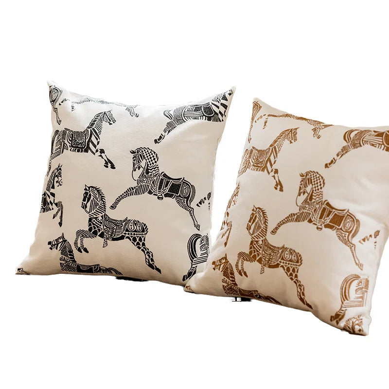 100% Polyester Pillowcase and Cushion Cover Foldable for Home or Hotel Use
