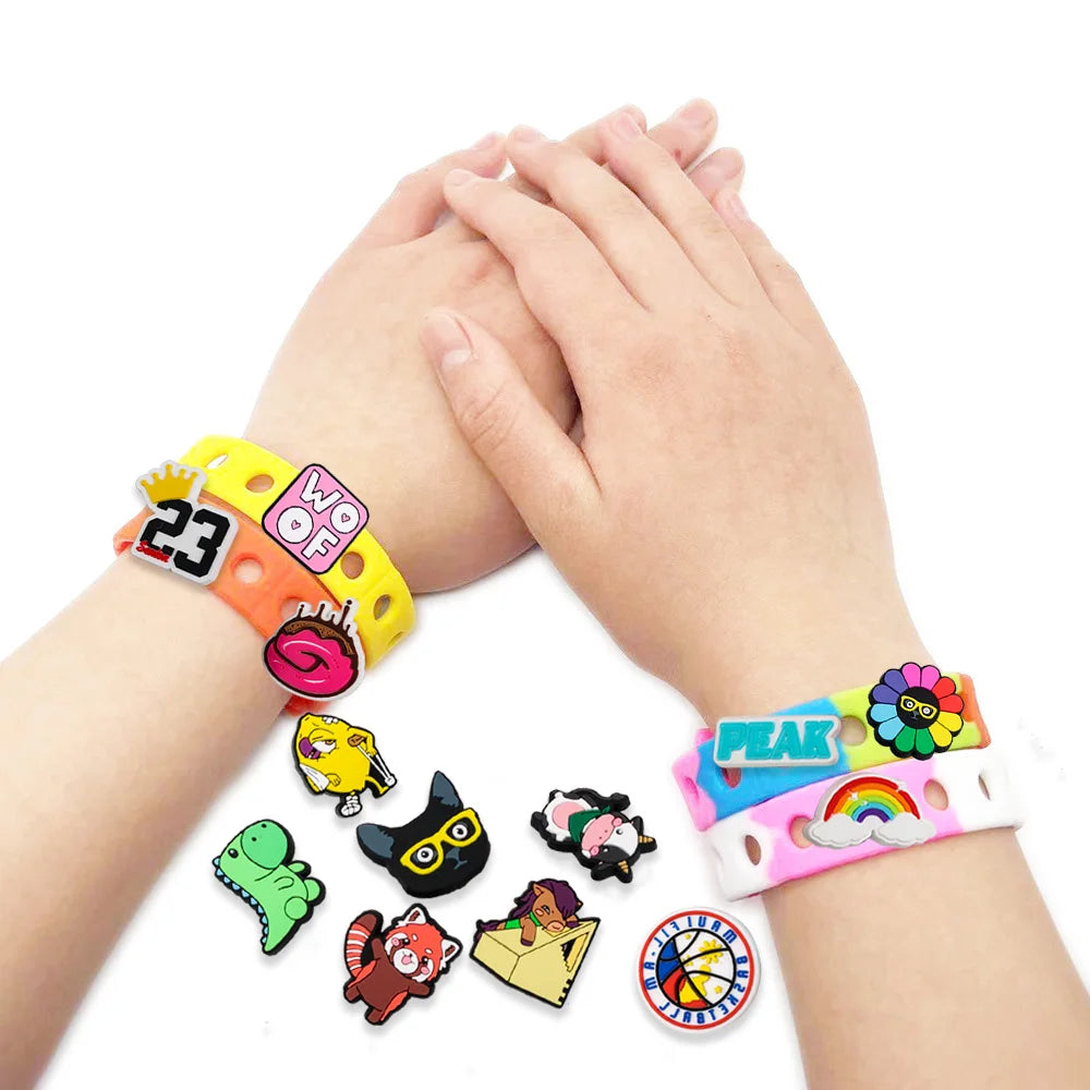 Custom Charm Bracelets Multicolor Soft Rubber Silicone Wristband Bracelet for Shoes Charms Children Adjustable Bracelets