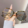 Fashionable Cat Eye Metal Frame Women Photochromic Change Color Optical Eyewear Anti Blue Light Photogray Spectacles