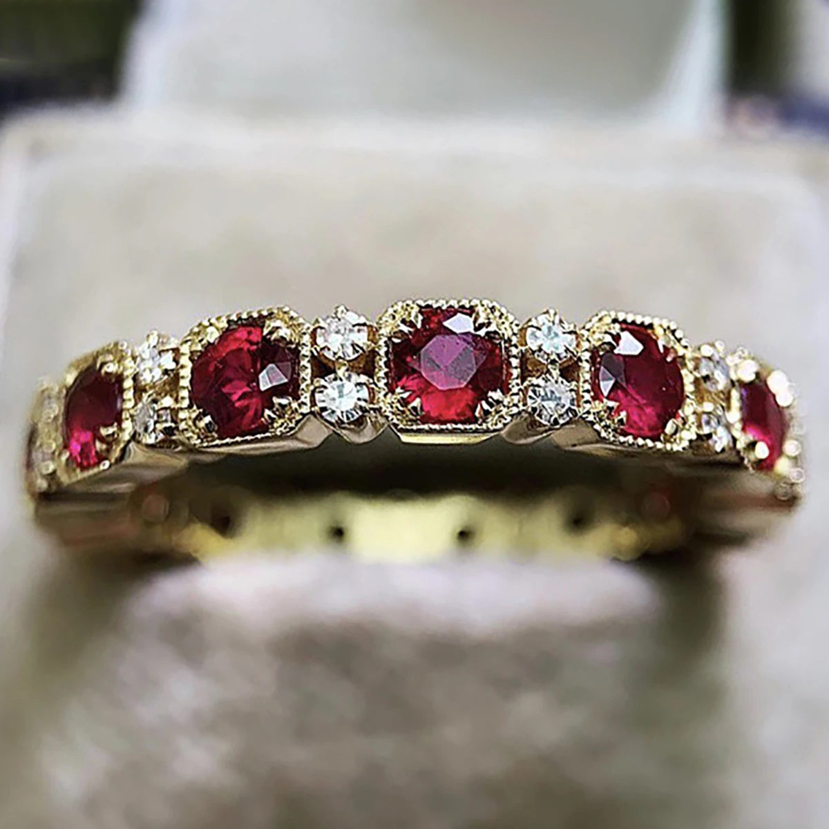CAOSHI Wholesale Factory Vintage Style Red/White Cubic Zirconia Eternity Band Ring for Luxury Women Wedding Gold Plated CZ Rings