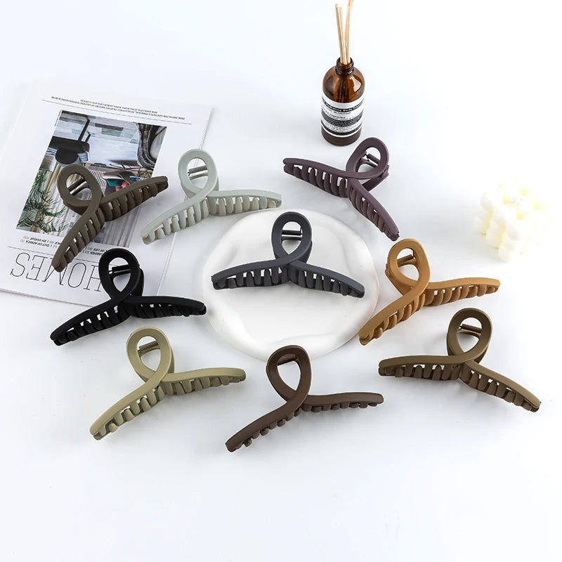 Qianjin the New Listing Women Fashion Plastic Geometric Style 11cm Big Hair Claw for Girl