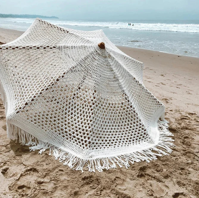Handmade Tassel Fringe Woven Aluminum Parasol Umbrella 2.5m Modern Luxury Design Eco-Friendly Outdoor Furniture for Hotels Parks