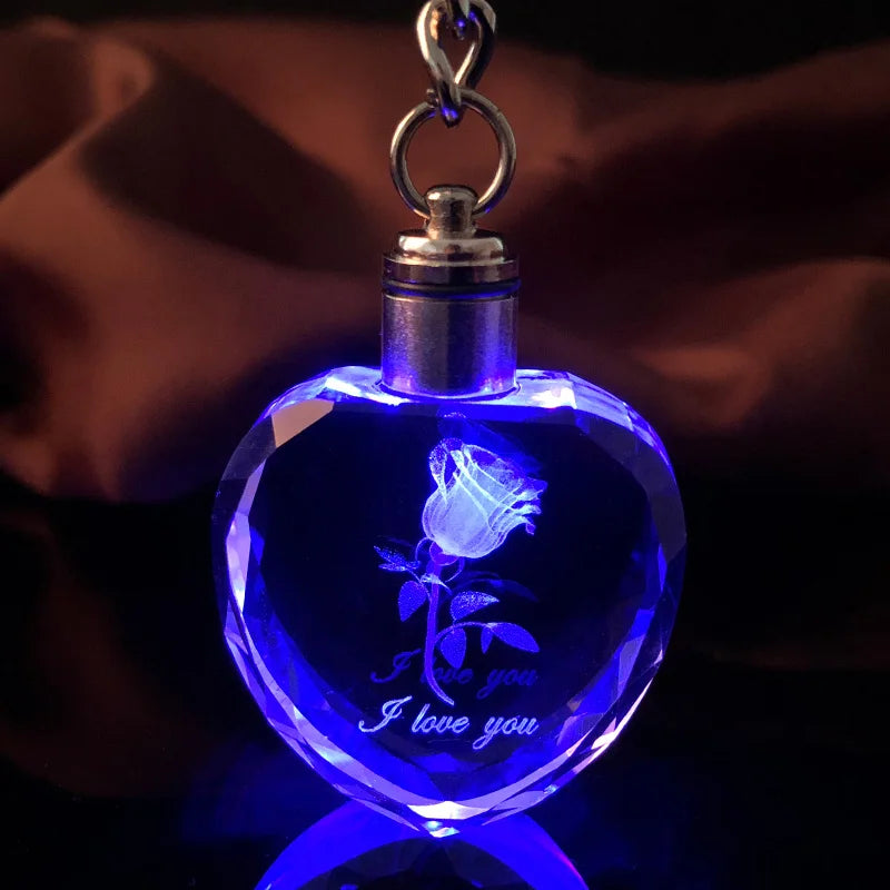 Factory Sale Custom Logo Luxury Modern Design LED Crystal Keychain 7 Colors Changing Heart Shape 3D Laser Engraving Business