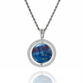 Hip Hop Style Fashionable Necklace for Girls Customizable Brass Rotating Photo Pendant with CZ Diamond Fine Jewelry Pendants