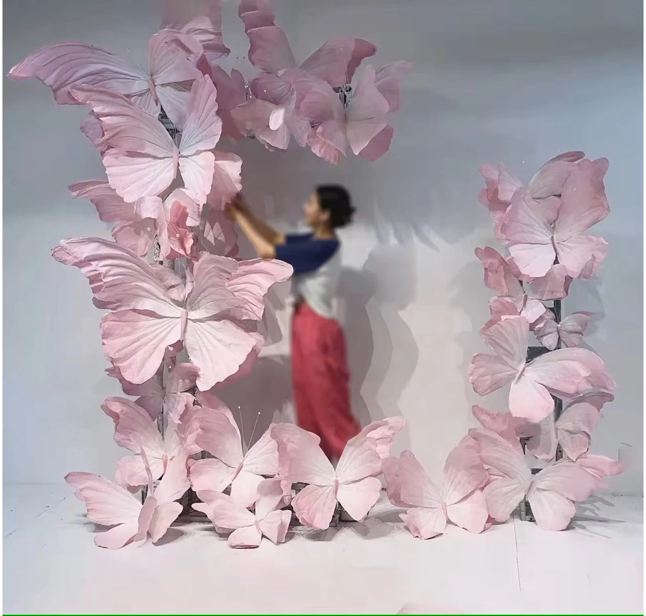 New Design Giant Paper Butterfly Arch for Wedding Background Decoration Event Party Window Visual Merchandising Decor