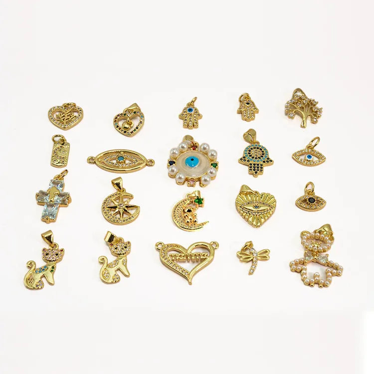 CZ8737 Dainty Mini Little 18k Gold Plated Cute CZ Micro Pave Bear Cat Hamsa Hand Evil Eyes Charm Pendants