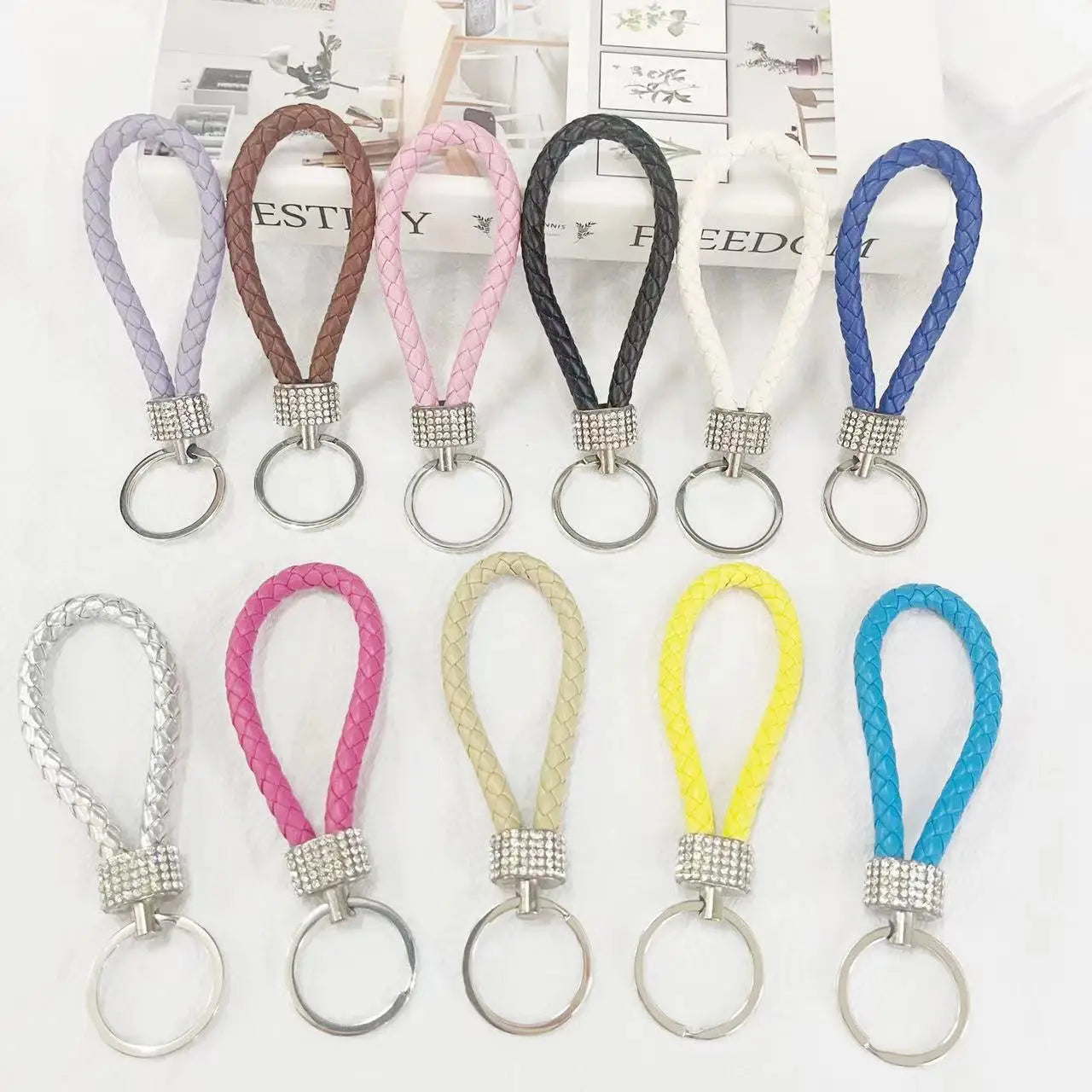 Wholesale Braided Leather Rope Hoop Car Key Chain Handmade Diamond Couple Keychain for Bag Accessories