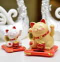 2.5 Inches 7*7.5cm Japanese Coffee Shop Waving Handmade  Beckoning Cat Solar Power Maneki Neko Plastic Lucky Cat