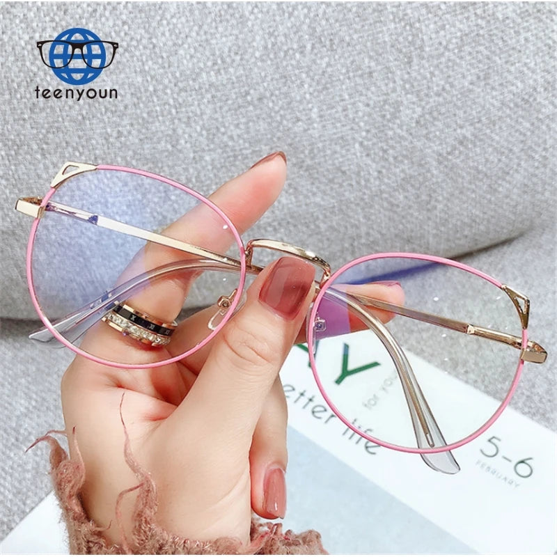 Teenyoun Trends Office Cat Eye Anti Blue Light Oversized Glasses Computer Women Blocking Gaming Big Size Eyeglasses Moon Frame