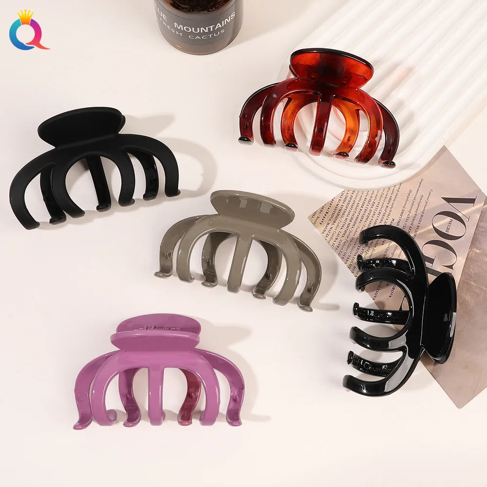 Women's Simple Hair Claw Clip in Solid Color Large Size Plastic Hair Clamp