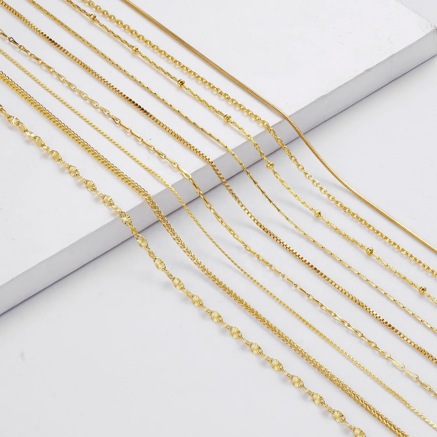 Wholesale Fashion Jewelry 18K Gold Stainless Steel Snake Chain Necklace DIY Jewelry Accessories Plain Chain Necklace for Women