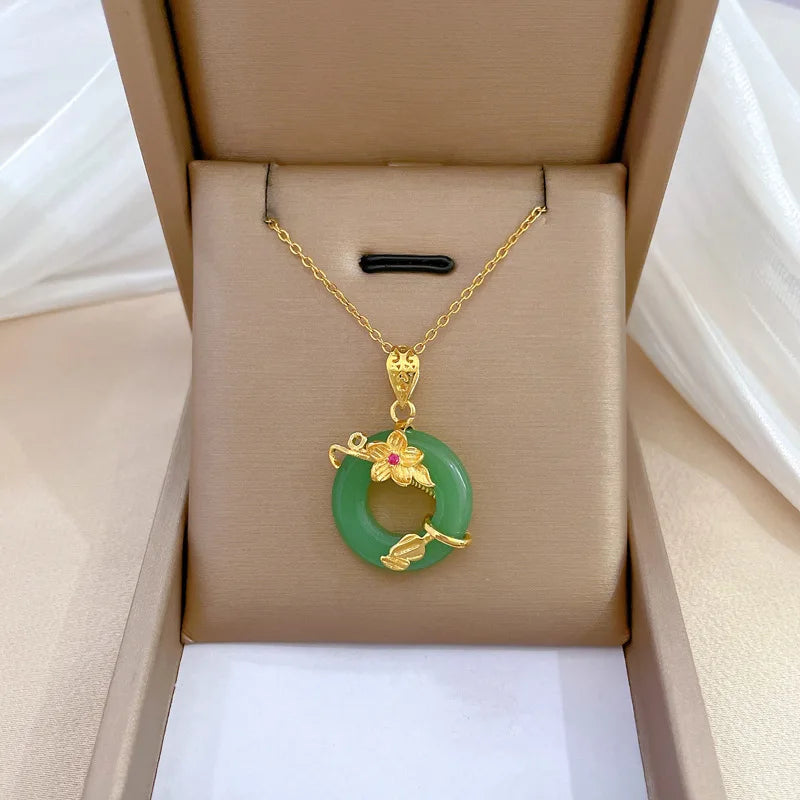 Ins Lucky Gold Plated Stainless Steel Link Chain Jadeite Round Necklace Green Jade Flower Choker Necklace for Women