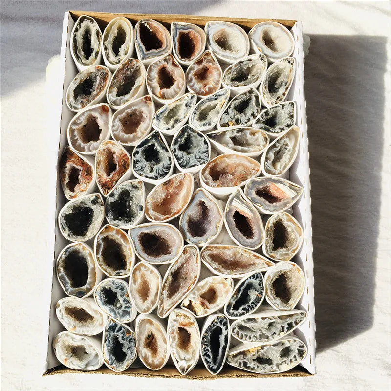 Wholesale Natural Agate Druzy Geode Cluster Gift Box Collection Healing Crystal Geodes Box for Decoration