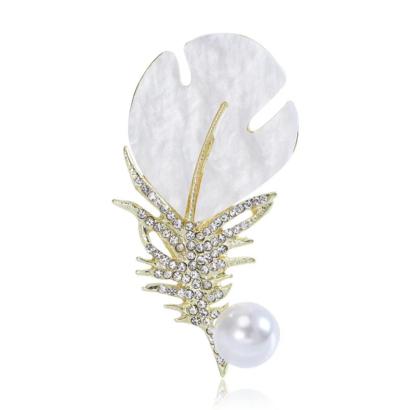 Luxury Korean Style Jewelry Shell Peacock Feather Brooch Pins for Wedding Decoration