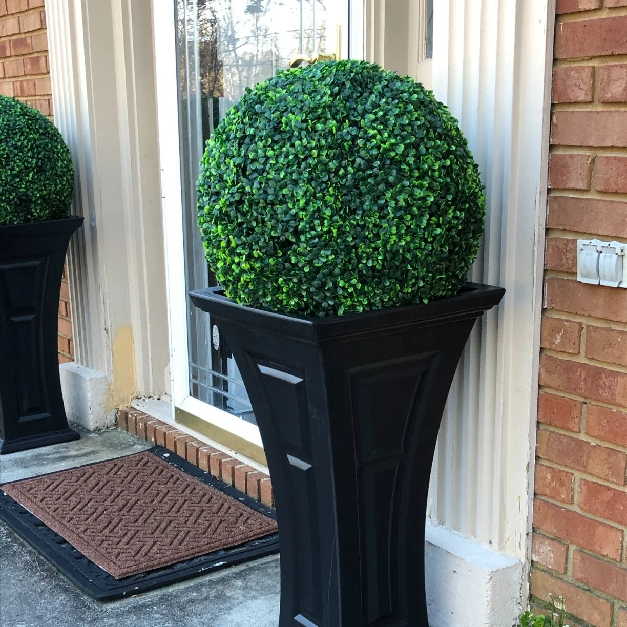 3 Layers Artificial Plant Topiary Ball Faux Boxwood Decorative Balls for Backyard Balcony Garden Wedding and Home Decor