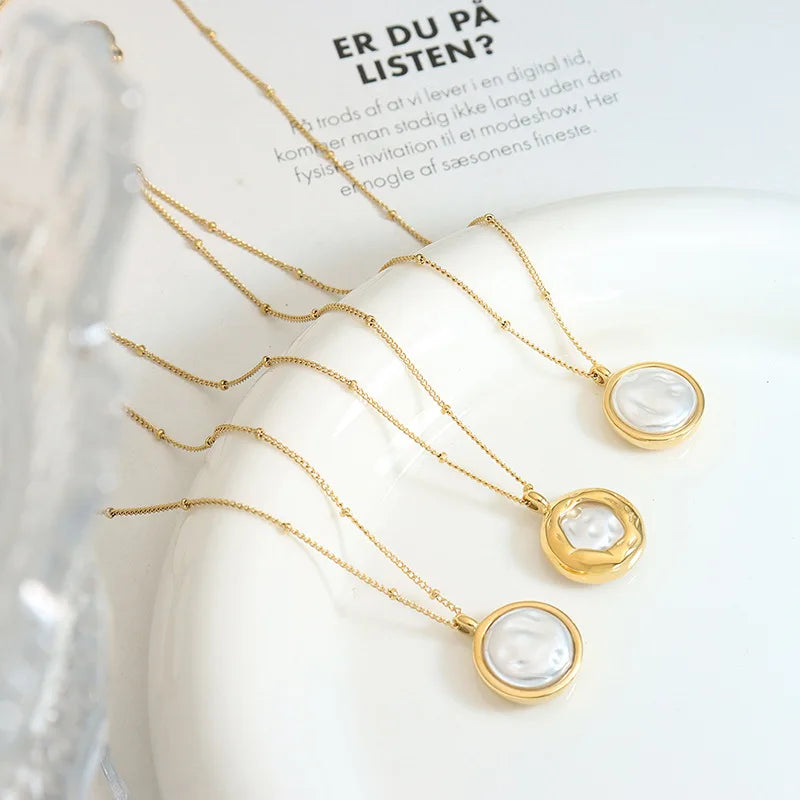 Fashion Vintage Pvd Gold Plated Stainless Steel Geometric Circle Embedded Imitation Pearl Necklace