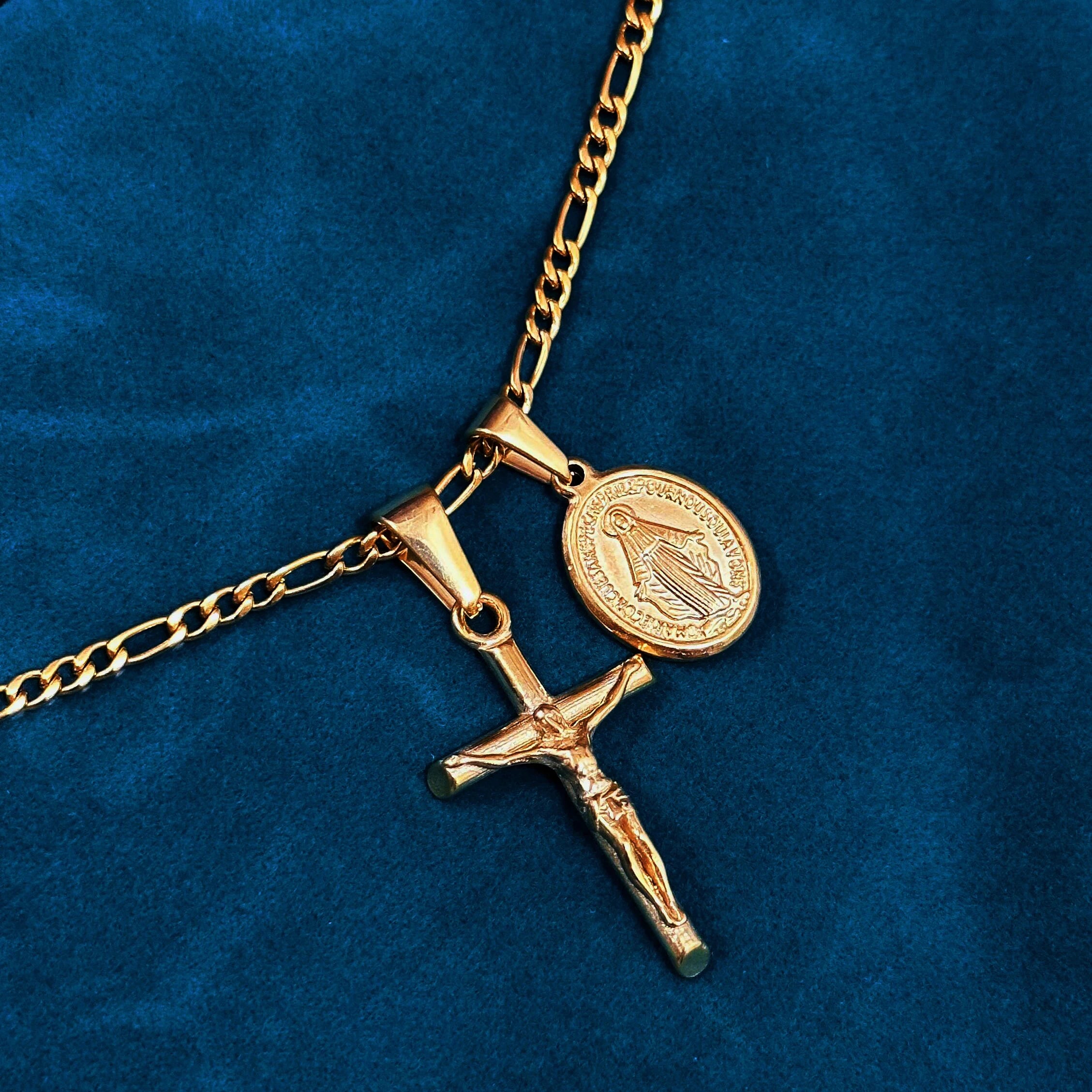 Stainless Steel Gold Plated Small Miraculous Medal Necklace Women Christian Jewelry Religious Virgin Mary Cross Pendant Necklace