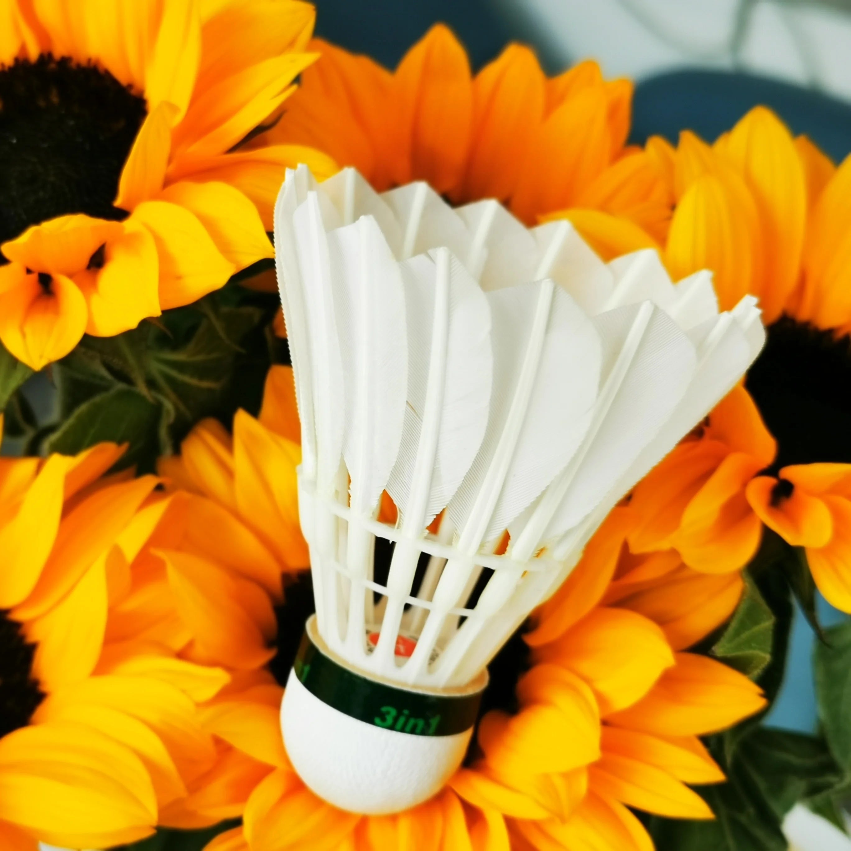 3in1 Badminton Shuttlecock Goose Feather Dmantis D45 Popular in Indonesia